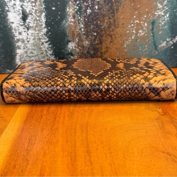 Kate Spade New York Snakeskin Embossed Continental Zip Wallet – Tan/Black - Picture 7 of 14